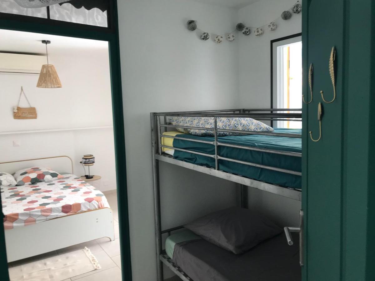 Gites Le Petit Voyageur แซนต์-อาน ภายนอก รูปภาพ